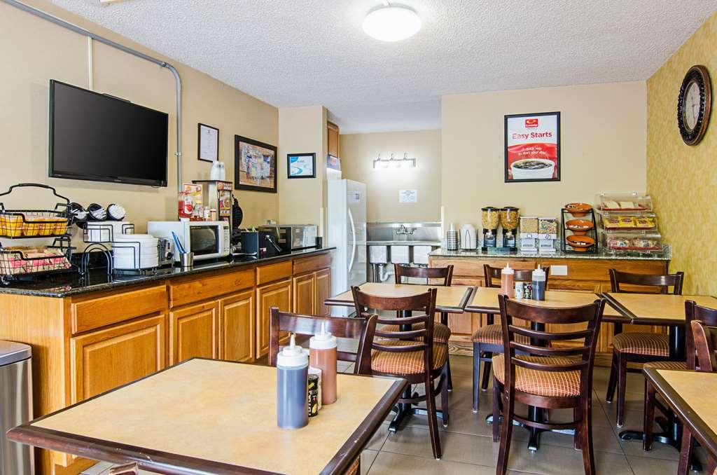 Econo Lodge Lynchburg Restaurang bild